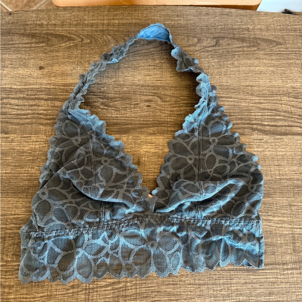Victoria Secret Pink Gray Halter Lace Bralette SZ XS NWOT - Picture 2 of 7